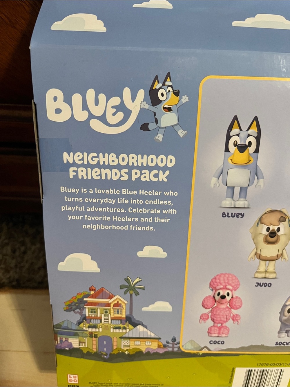 Bluey Neighborhood Friends Pack New in Box - Picture 6 of 13